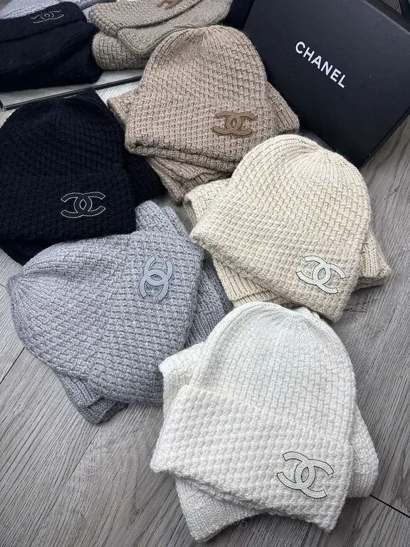 View 5 of Textured Chanel-Style Knit Set: Scarf & Beanie, Ultra-Cozy Luxury