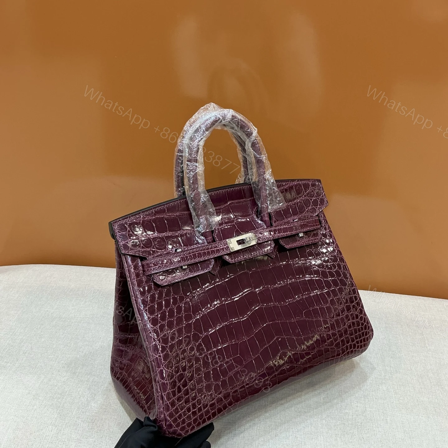Hermes A貨 女款 Birkin 鱷魚紋手提包 紫紅高級款 — view 1