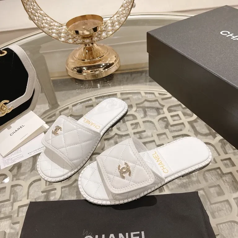 View 5 of White Quilted Slides with Gold Logo â€“ Couture-Inspired Sandals