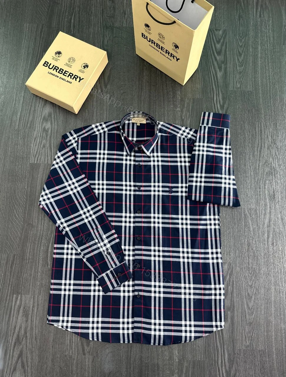 View 5 of FIRST COPY BURBERRY CHECKS STORE ARTICLE