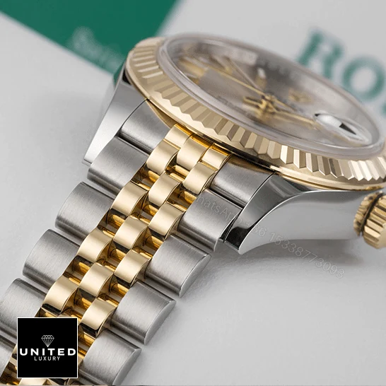 View 5 of Rolex Datejust 41 126333 Gold Motif Replica