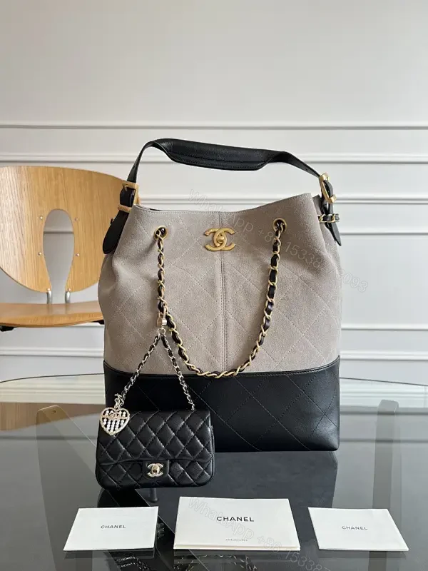 Two-Tone Quilted Luxury Tote with Chain Detail Bag — view 1