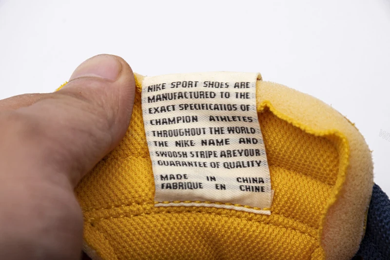 View 8 of OFF WHITE x Nike Dunk SB Low White Michigan CT0856-700