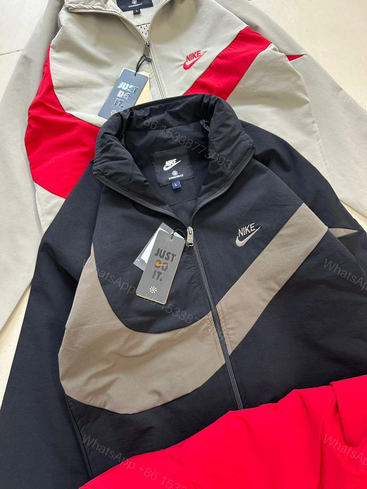 View 7 of FIRST COPY NIKE PREMIUM QUALITY WINDCHEATER