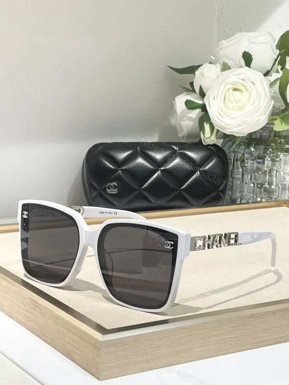 White Acetate Oversized Sunglasses - CHANEL-Inspired Luxury Comfort — view 1