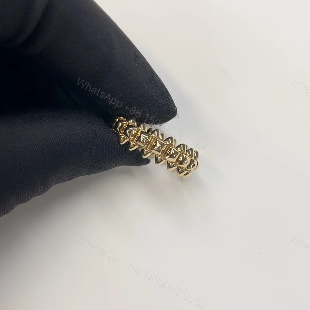 View 2 of 18K Yellow Gold Clash De Cartier Ring Medium Model 8mm B4229900