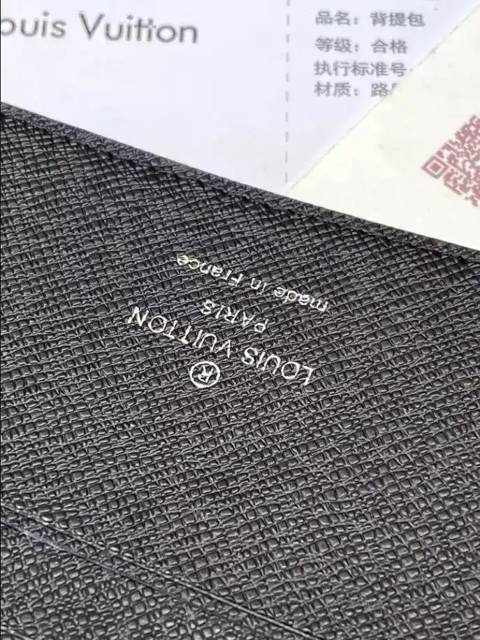 View 4 of LV MARCO WALLET DAMIER GRAPHITE CANVAS – RRG090