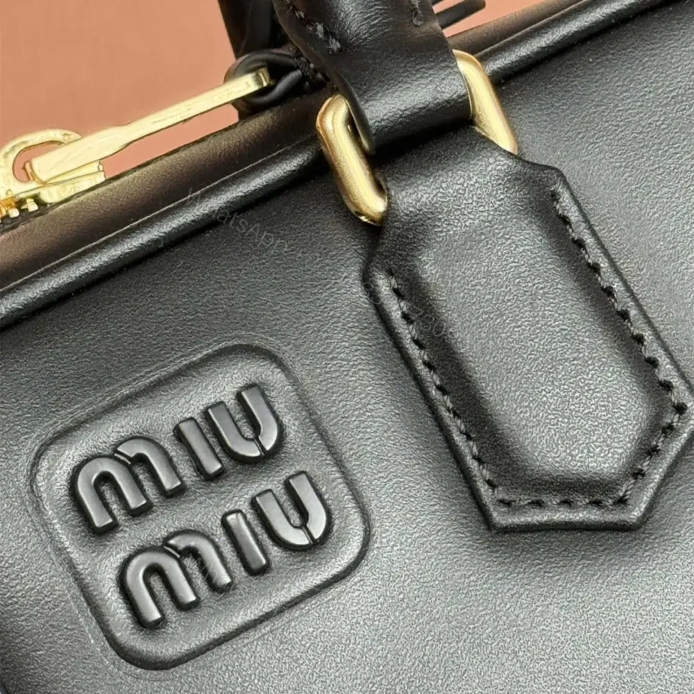 View 7 of 高仿miumiu*Arcadie系列5BP088小牛皮手袋黑色Mini免檢版