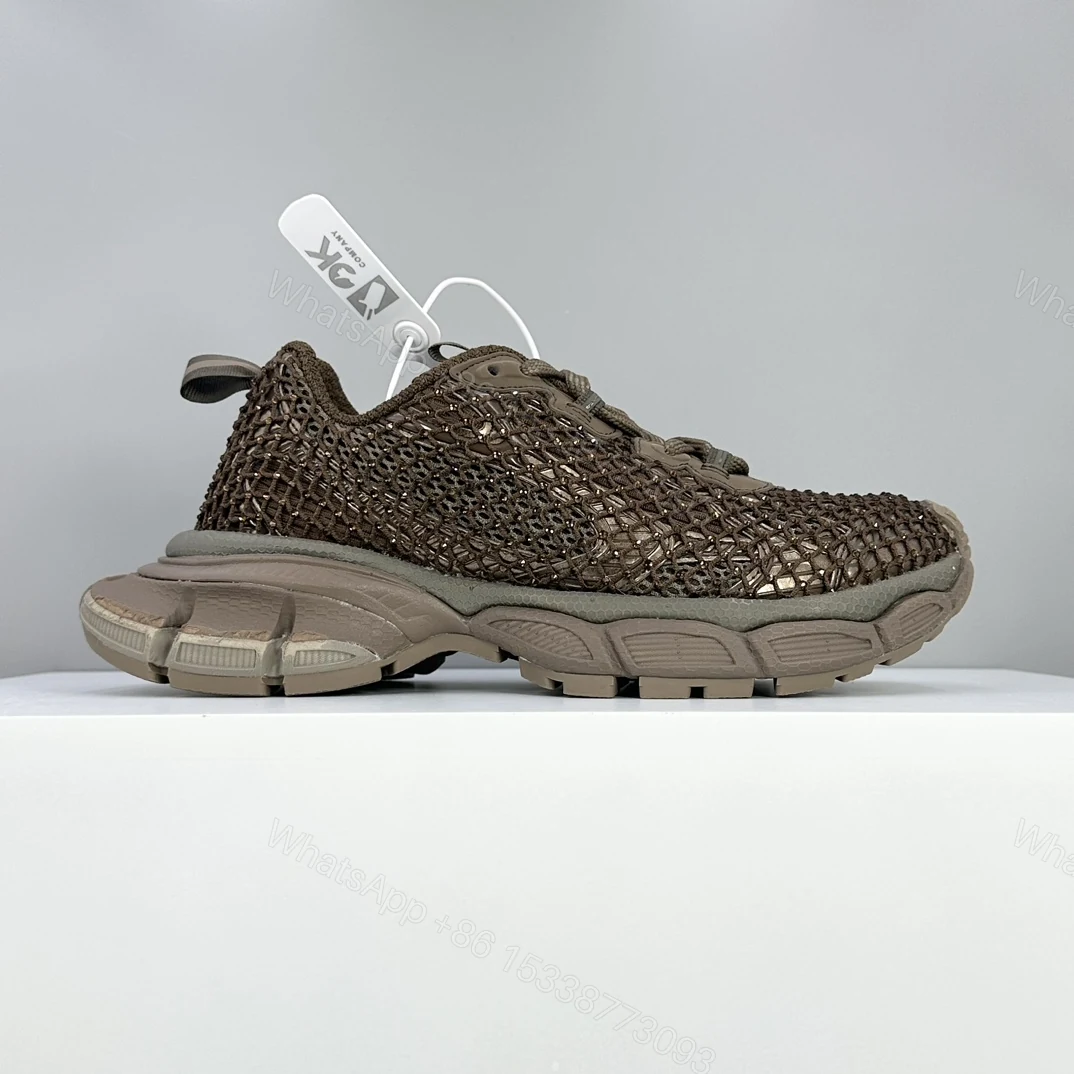 Balenciaga 高仿男士運動鞋 咖啡棕網眼透氣結構 低調有型款式 — view 1