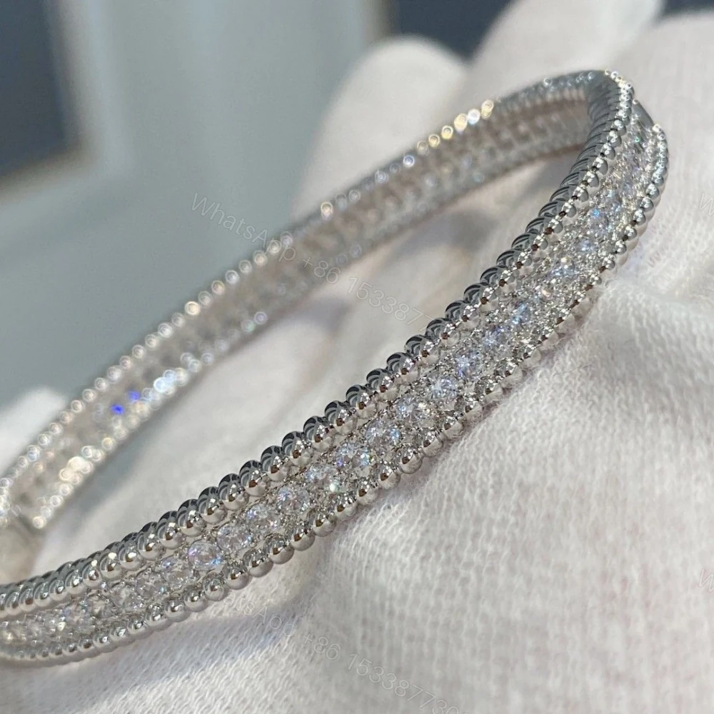View 9 of 高仿首飾VanCleef&Arpels*RP27H00單排鑲鑽白金手鐲