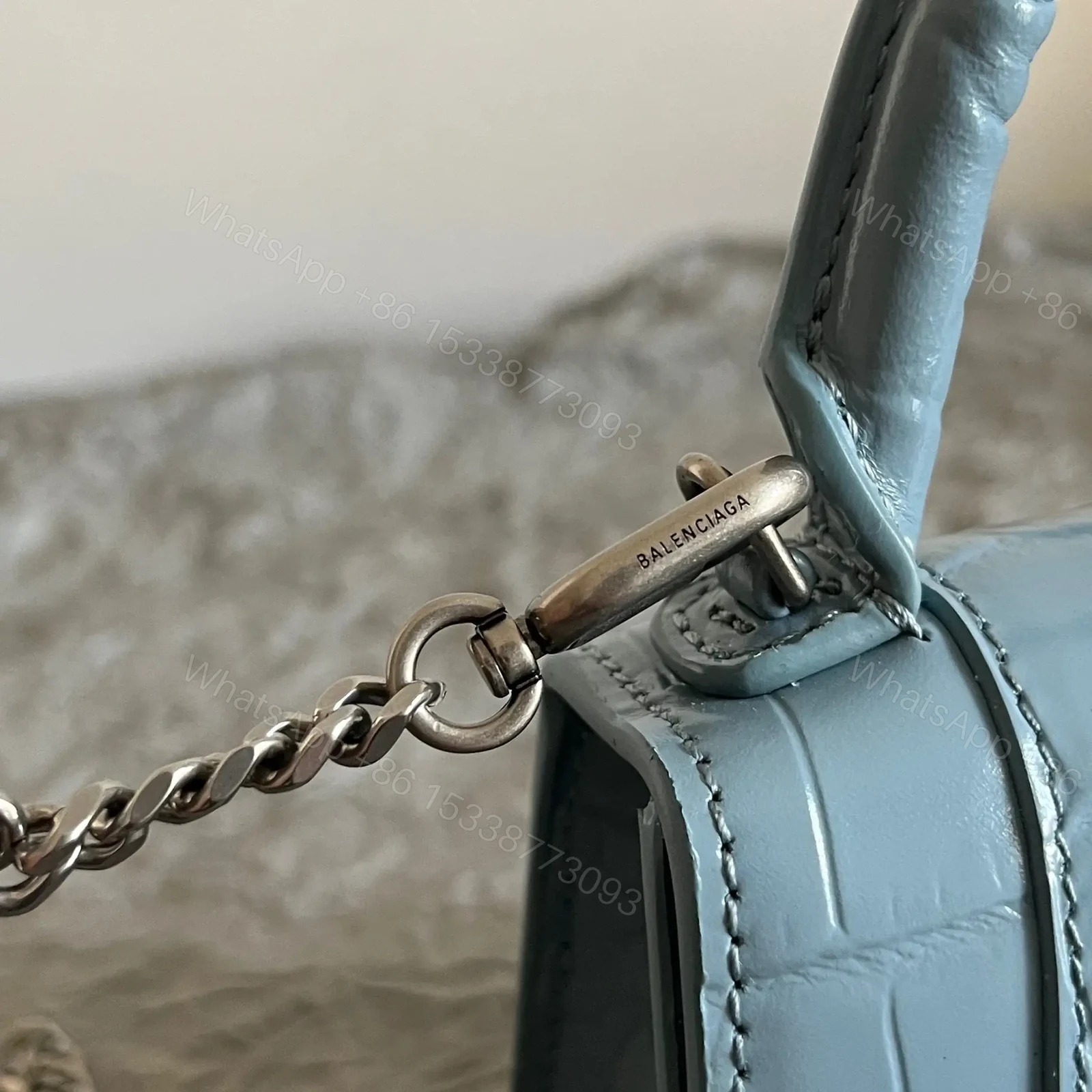View 11 of 高仿Balenciaga*Nano系列迷你沙漏包藍色