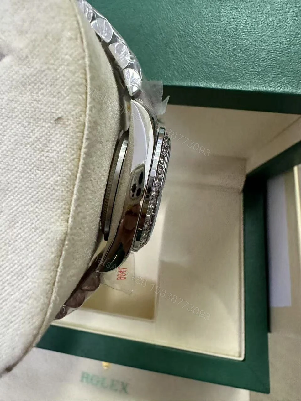 View 4 of ROLEX DATEJUST DIAMOND BEZEL OYSTER WHITE GOLD PURPLE 31MM