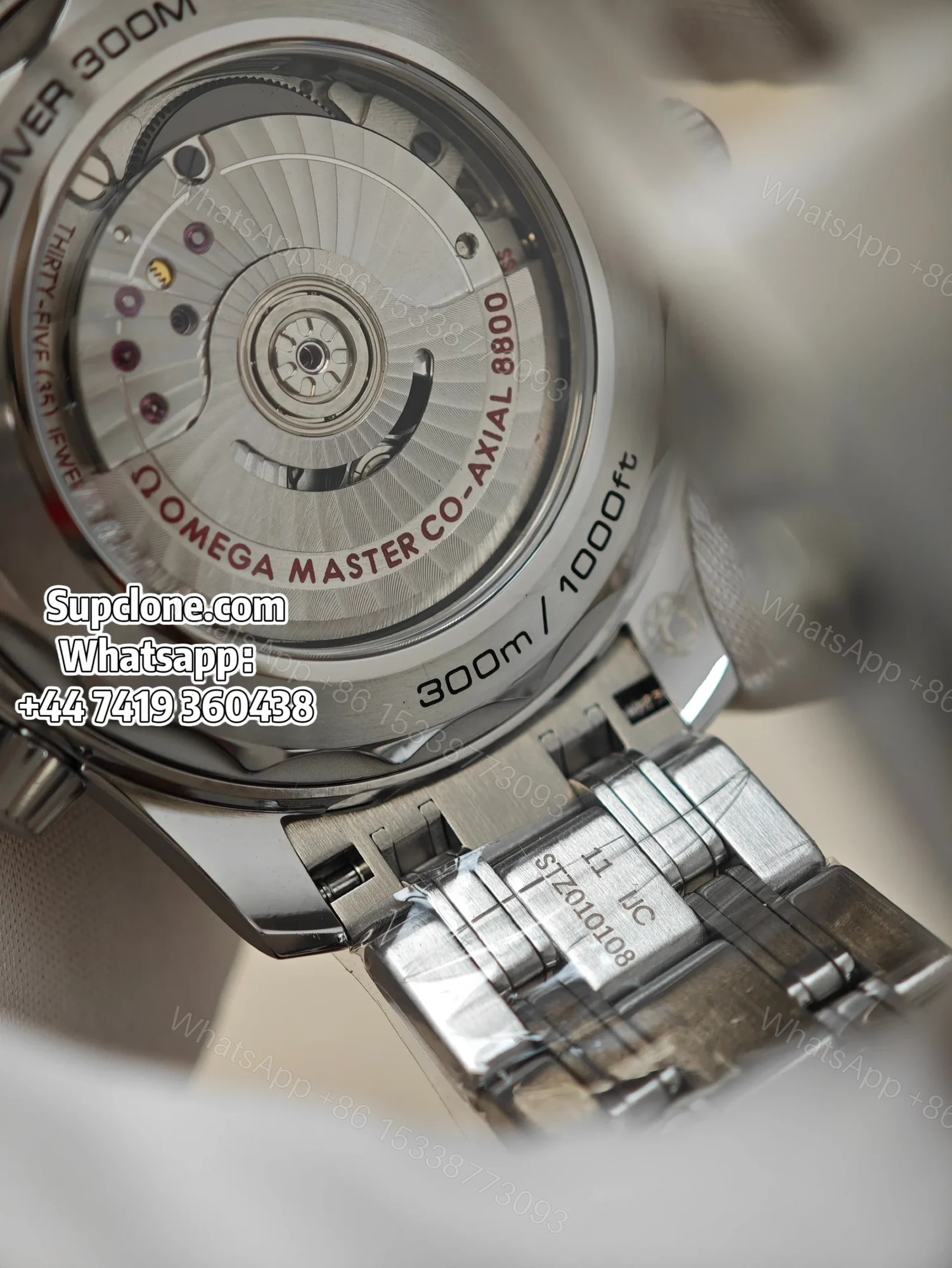 View 9 of OMEGA Super Clone Seamaster Diver 300M 210.30.42.20.03.001 42mm