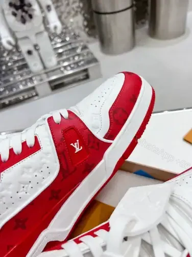 View 7 of LOUIS VUITTON TRAINE SNEAKERS IN RED – LSVT381