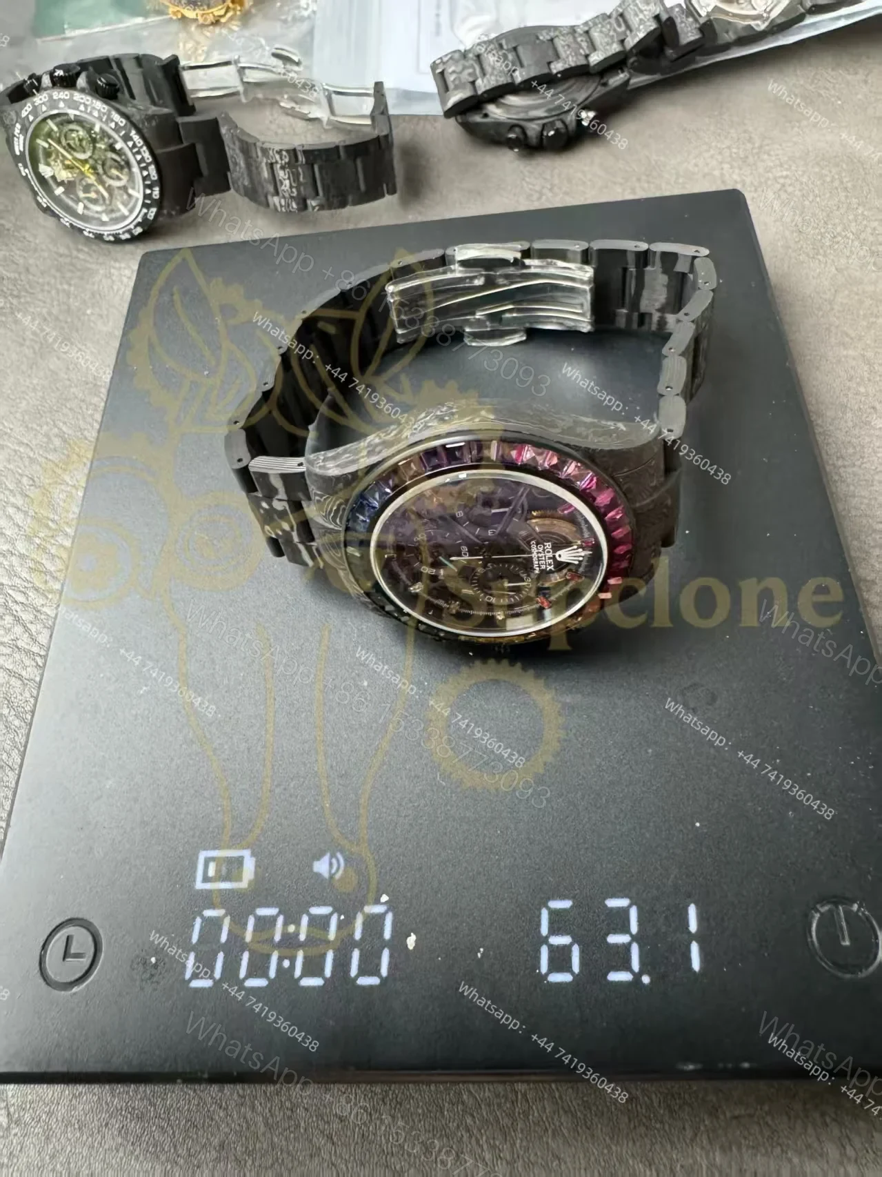 View 14 of Rolex Super Clone Carbon Fiber Daytona Rainbow Bezel Carbon Fiber Bracelet