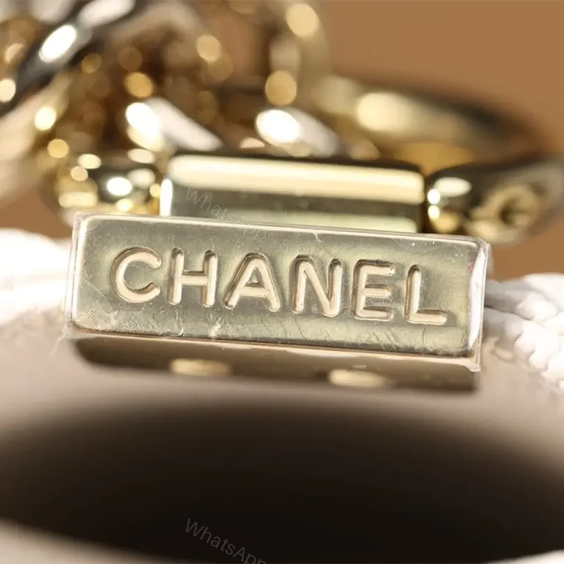View 11 of 高仿Chanel*LeBoy白色口蓋包S免檢版
