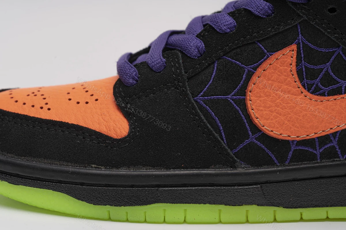 View 7 of Nike SB Dunk Low “Night Of Mischief” BQ6817-006