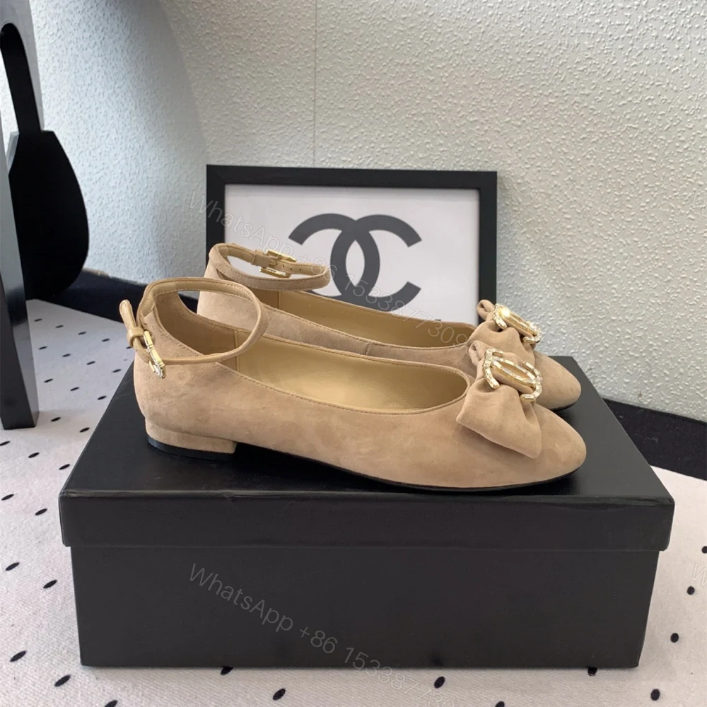 View 2 of 高仿Chanel*24K系列G46022C絲絨塔扣瑪麗珍鞋卡其免檢版
