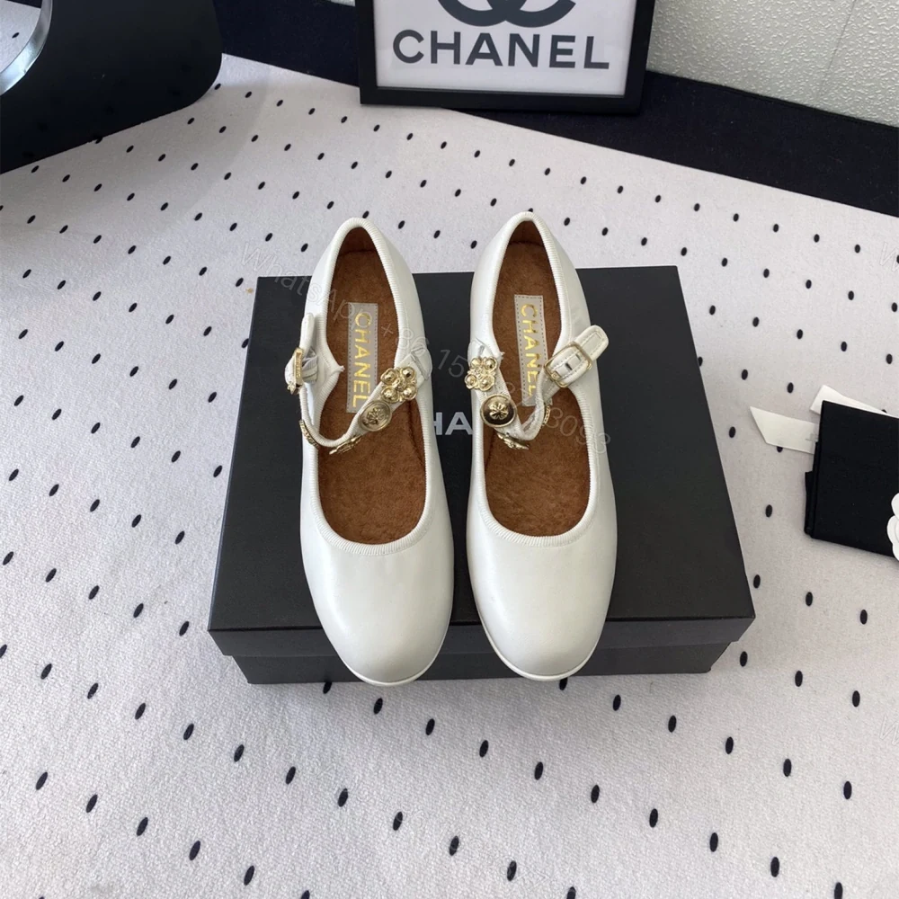 View 2 of 高仿Chanel*G45778N圓頭塔扣芭蕾舞鞋4.5CM白色免檢版