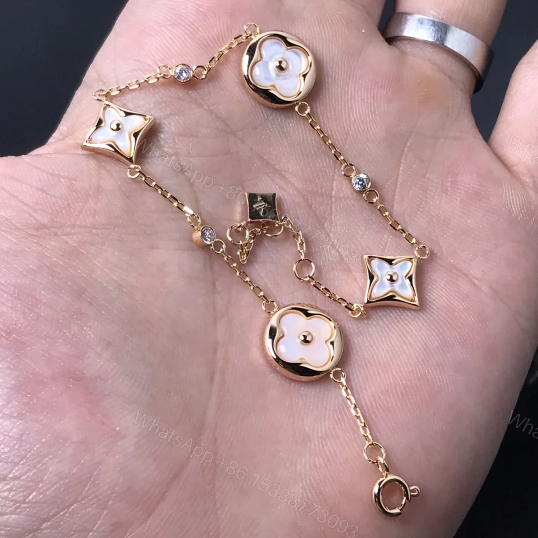 View 4 of EN – Lux LV Necklaces 036