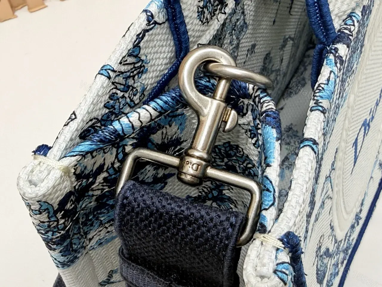View 5 of Refined Toile de Jouy Tote: Everyday Luxury Statement