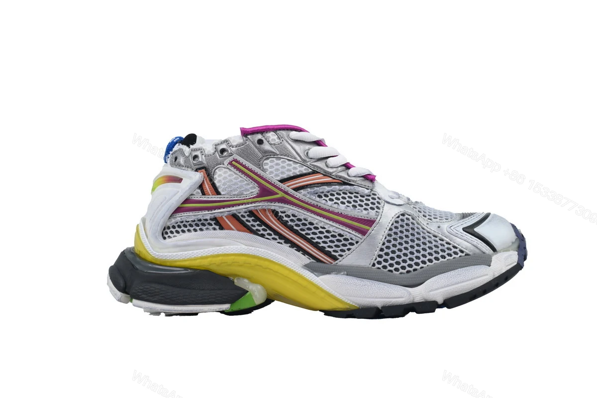 Balenciaga Runner Sneaker Color Orange Powder 772767 W3RBW 9168 — view 2