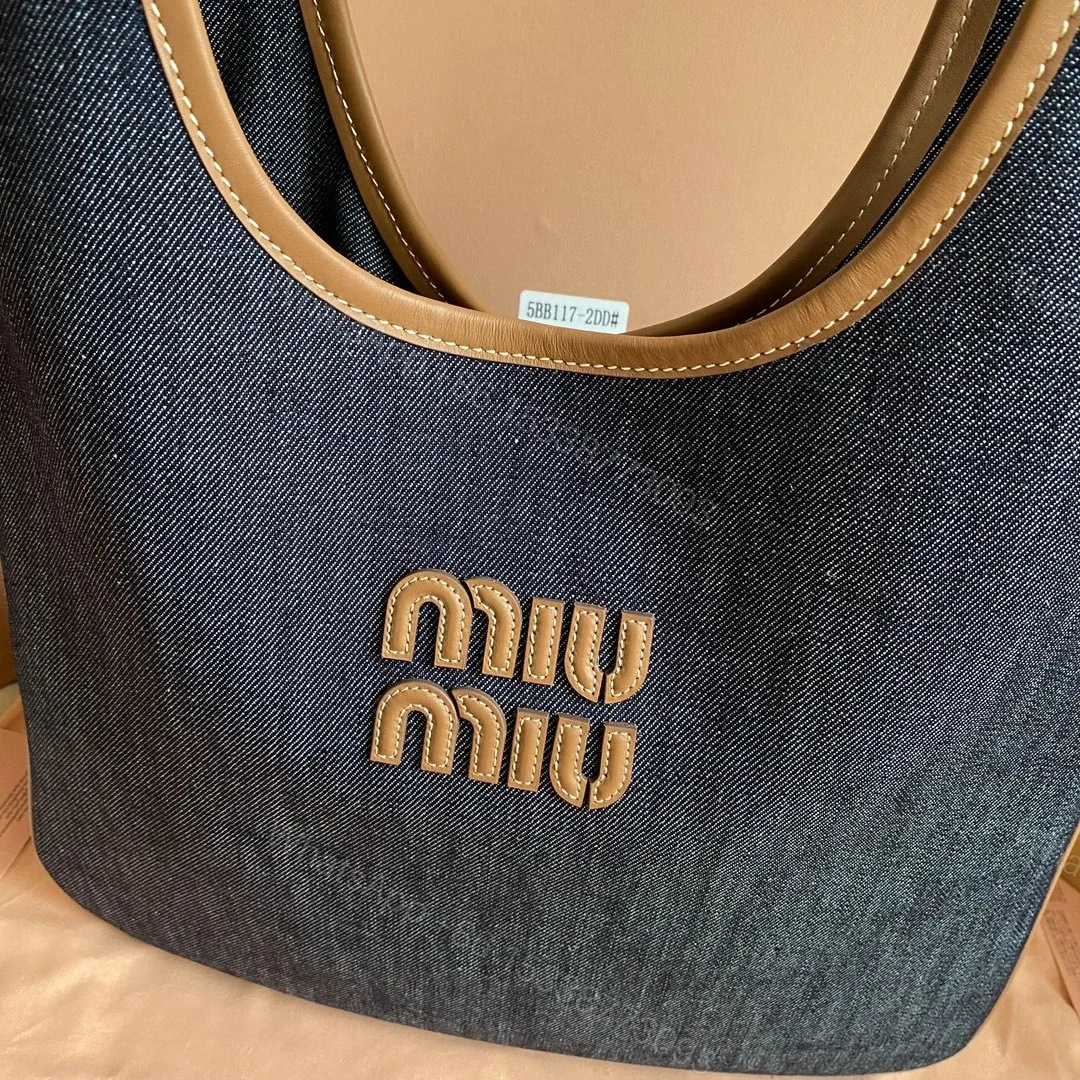 View 13 of 高仿miumiu繆繆*IVY系列5BG231限定款Tote包牛仔布免檢版