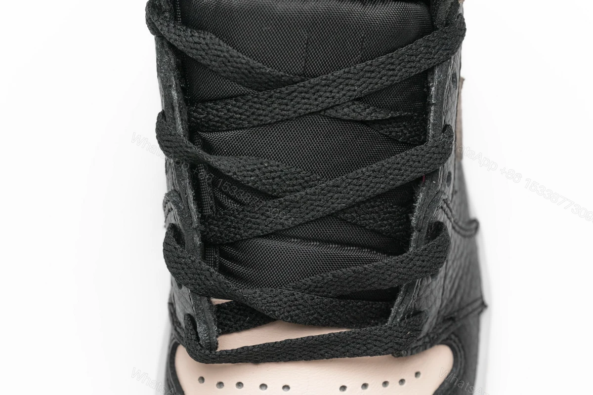 View 9 of Air Jordan 1 Retro High OG -Volt Gold- 024 555088-118