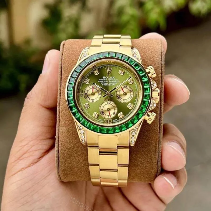 Rolex Exclusive Daytona Green Dial 42mm Chronograph — view 1