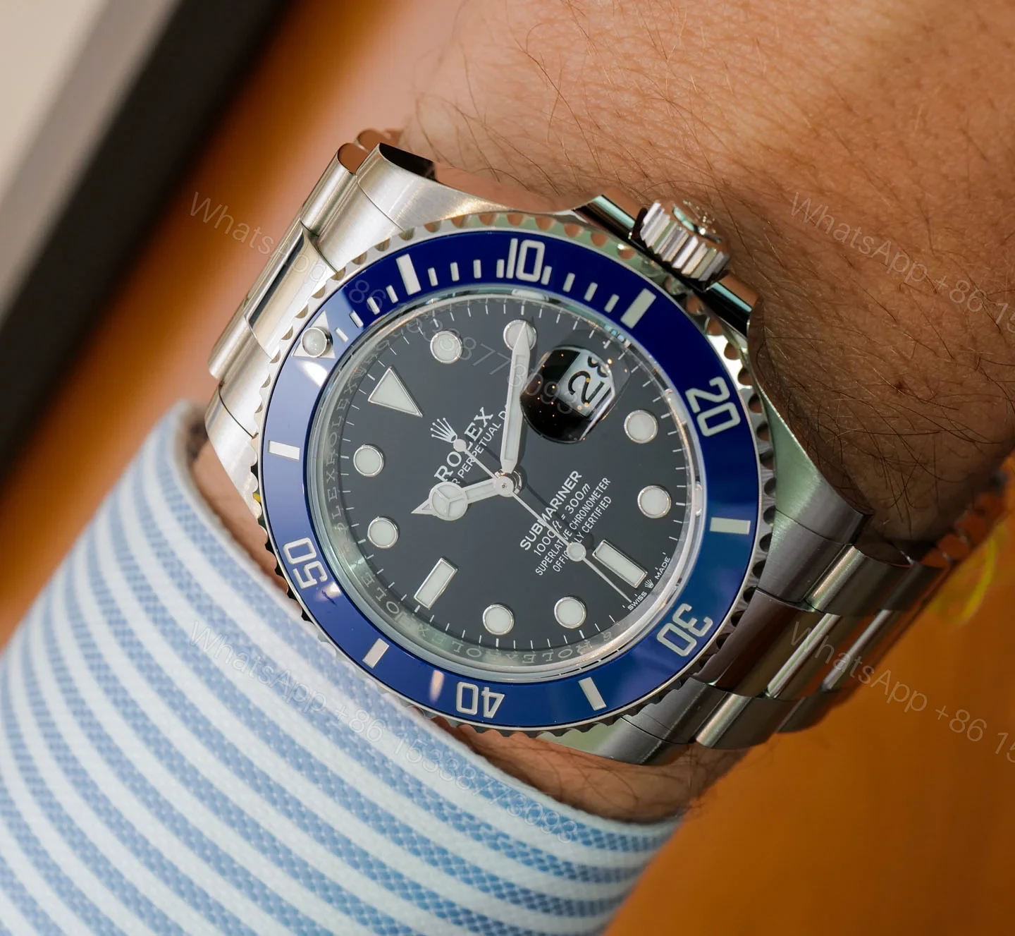 View 4 of Replica Rolex Submariner “Cookie Monster” Black Dial 126619LB Superclone