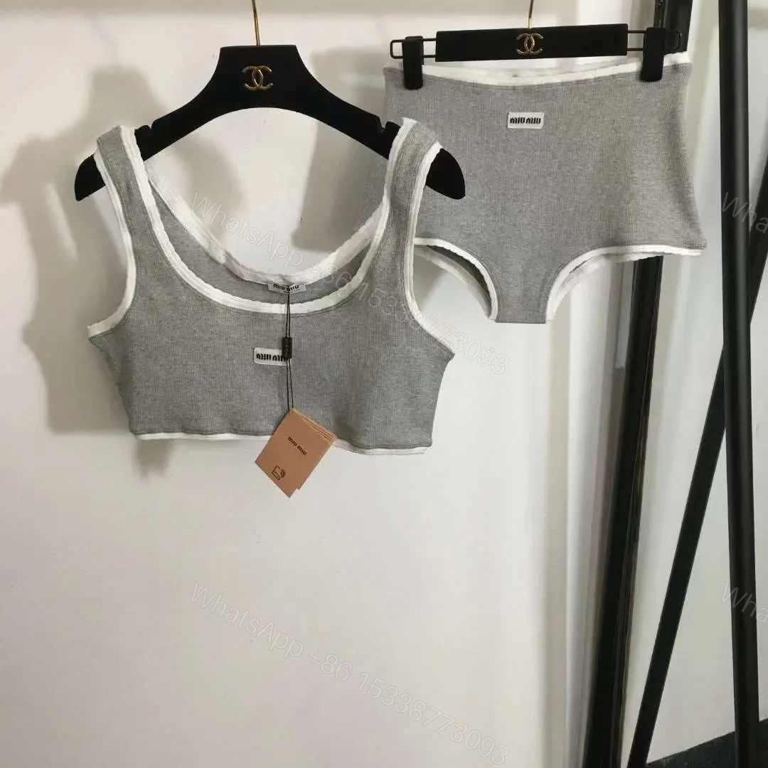 MIU MIU — view 1