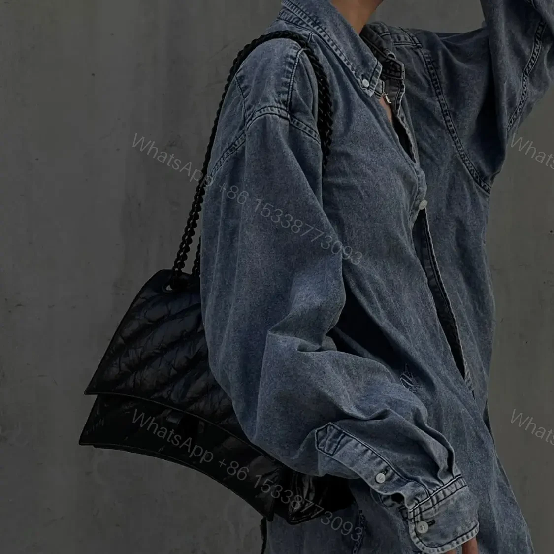 View 11 of 高仿BalenciagaCrush鏈條包中號S
