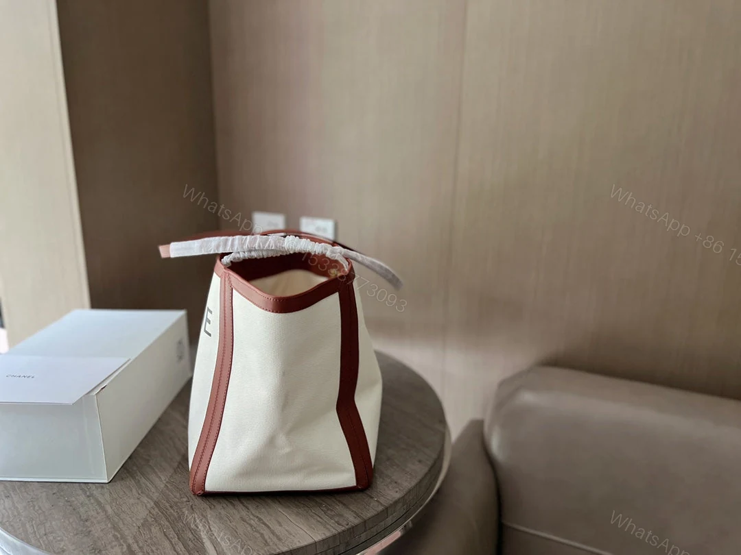 View 4 of CELINE LARGE SQUARE IN TEXTILE WITH PRINT AND CALFSKIN BROWN 48CM
