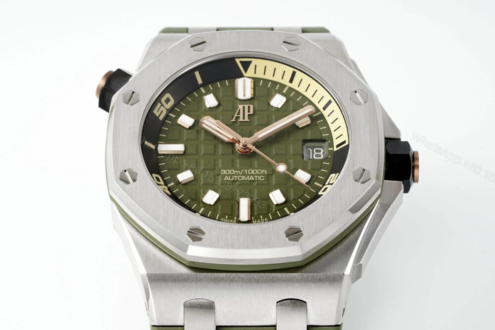 View 3 of Royal Oak Offshore Diver 15720 SS APSF 1:1 Best Edition Green Dial on Green Rubber Strap Super Clone