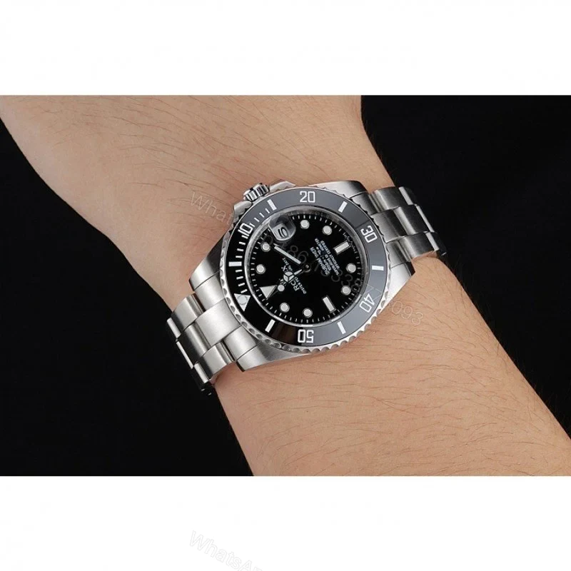 View 10 of Replica Rolex Submariner Black Dial 1454153