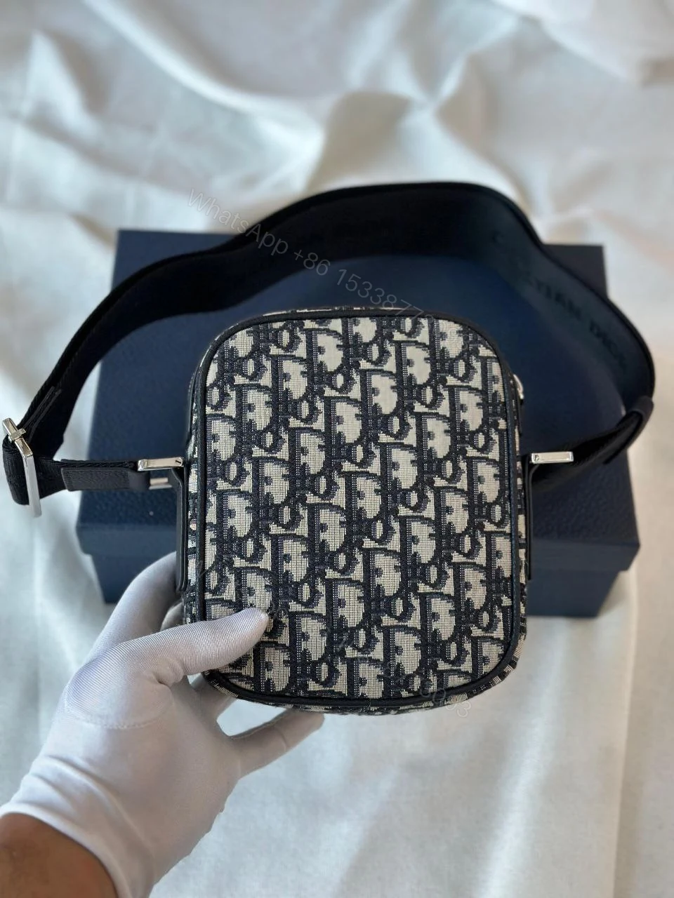 CHRISTIAN DIOR Oblique Messenger Pouch Beige — view 1