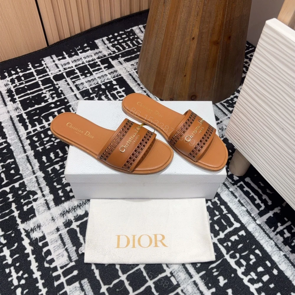 View 3 of 高仿Dior*D-Lane系列KCO157圓頭套腳一字拖鞋棕色免檢版