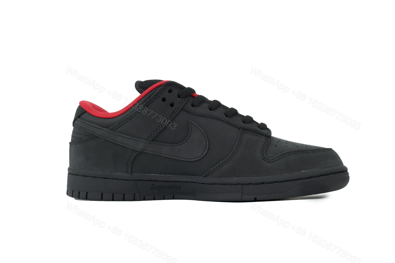 View 2 of The Powerpuff Girls x Nike SB Dunk Low Black HQ8487-001