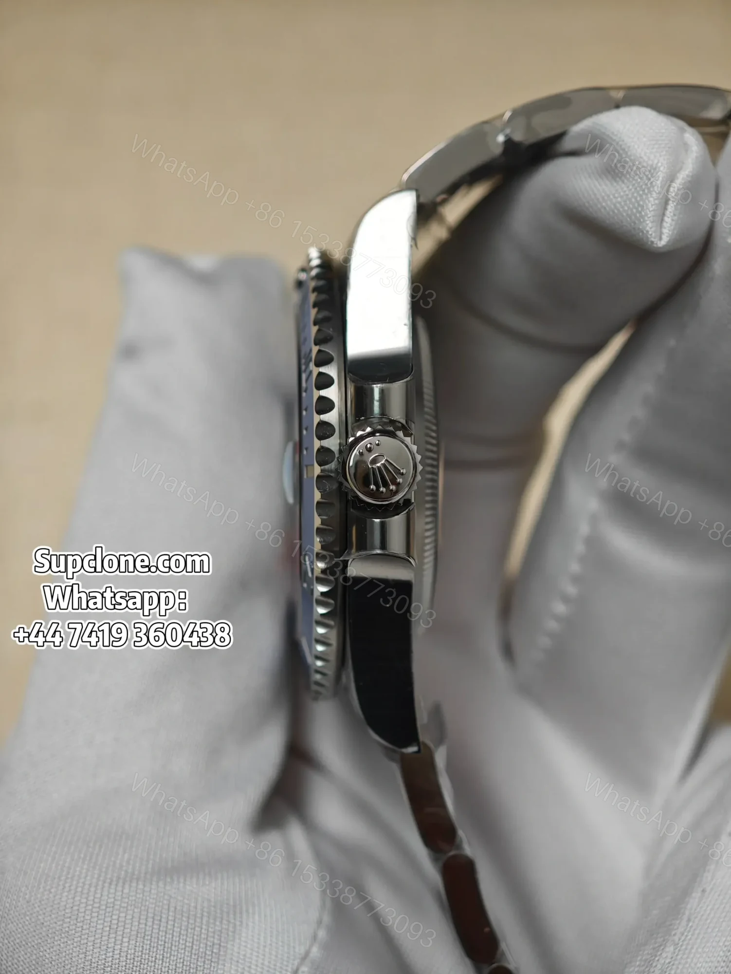 View 18 of Rolex Submariner 126619LB Super Clone – Blue Bezel “Cookie Monster”