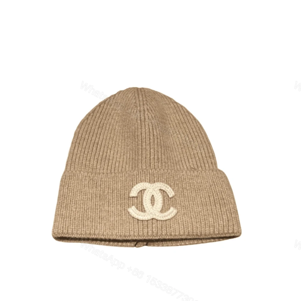 Chanel White CC Wool Beanie Beige — view 1