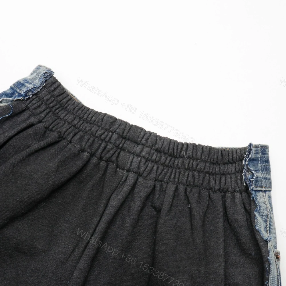View 4 of 高仿Balenciaga*SS24系列783697塗層字面牛仔褲