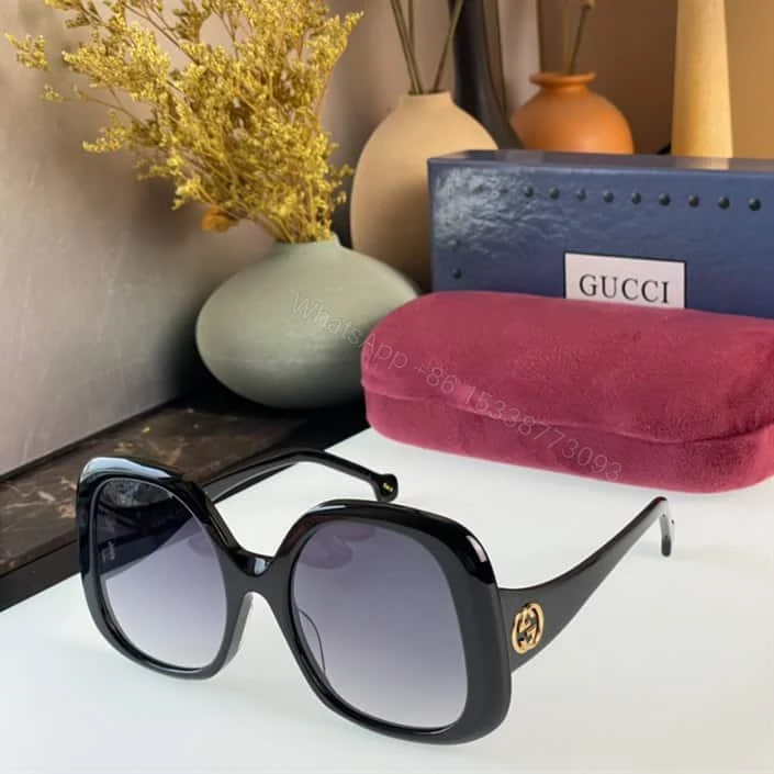 GUCCI SUNGLASSES – GST06 — view 1