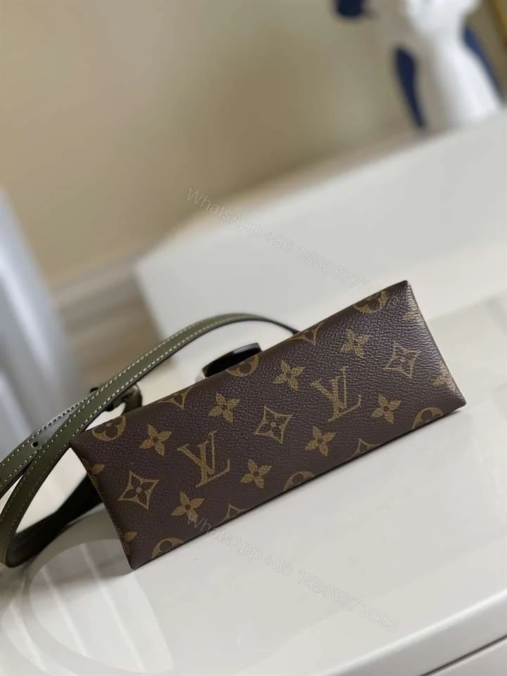 View 3 of LOUIS VUITTON LOCKY BB – LBV203