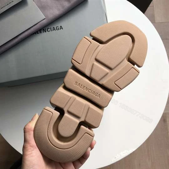 View 4 of BALENCIAGA MEN’S SPEED 2.0 SNEAKER IN BEGIE – BB141