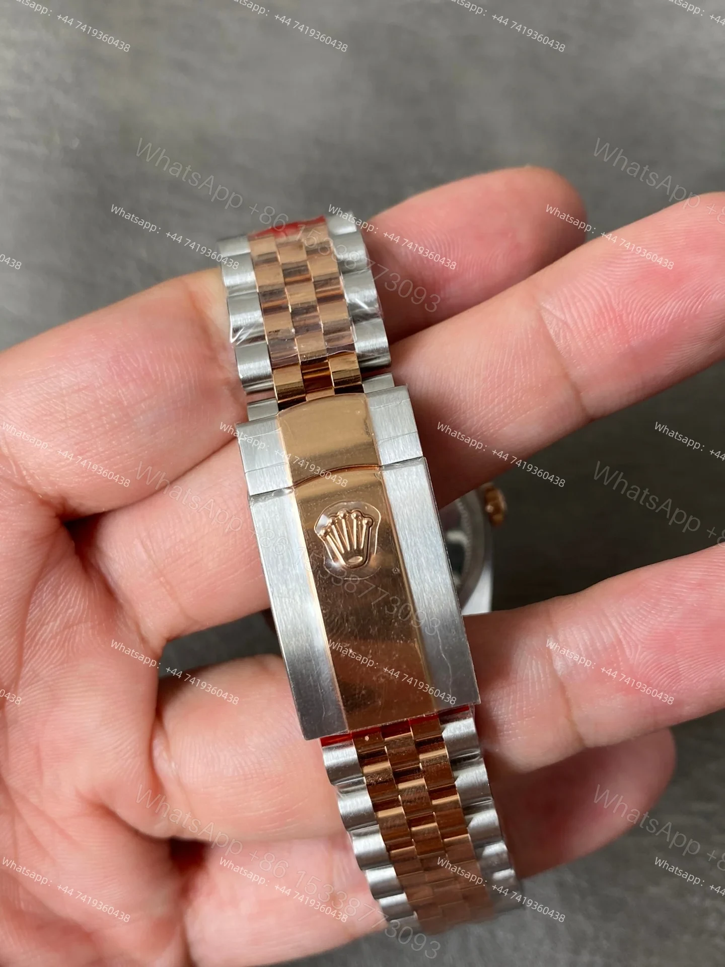 View 9 of Rolex Datejust M126231-0039 1:1 Replica Water Ripple Diamond Silver Dial Jubilee 36MM 3235 Movement Super Clone Watch