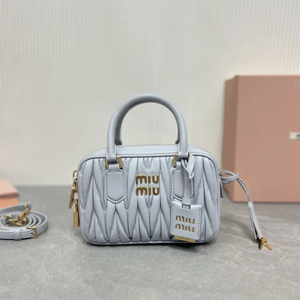 高仿miumiu繆繆TooPretty系列5BB123保齡球手袋車菊藍 — view 1