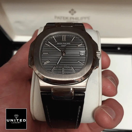 View 9 of Patek Philippe Nautilus 5711G-001 Replica