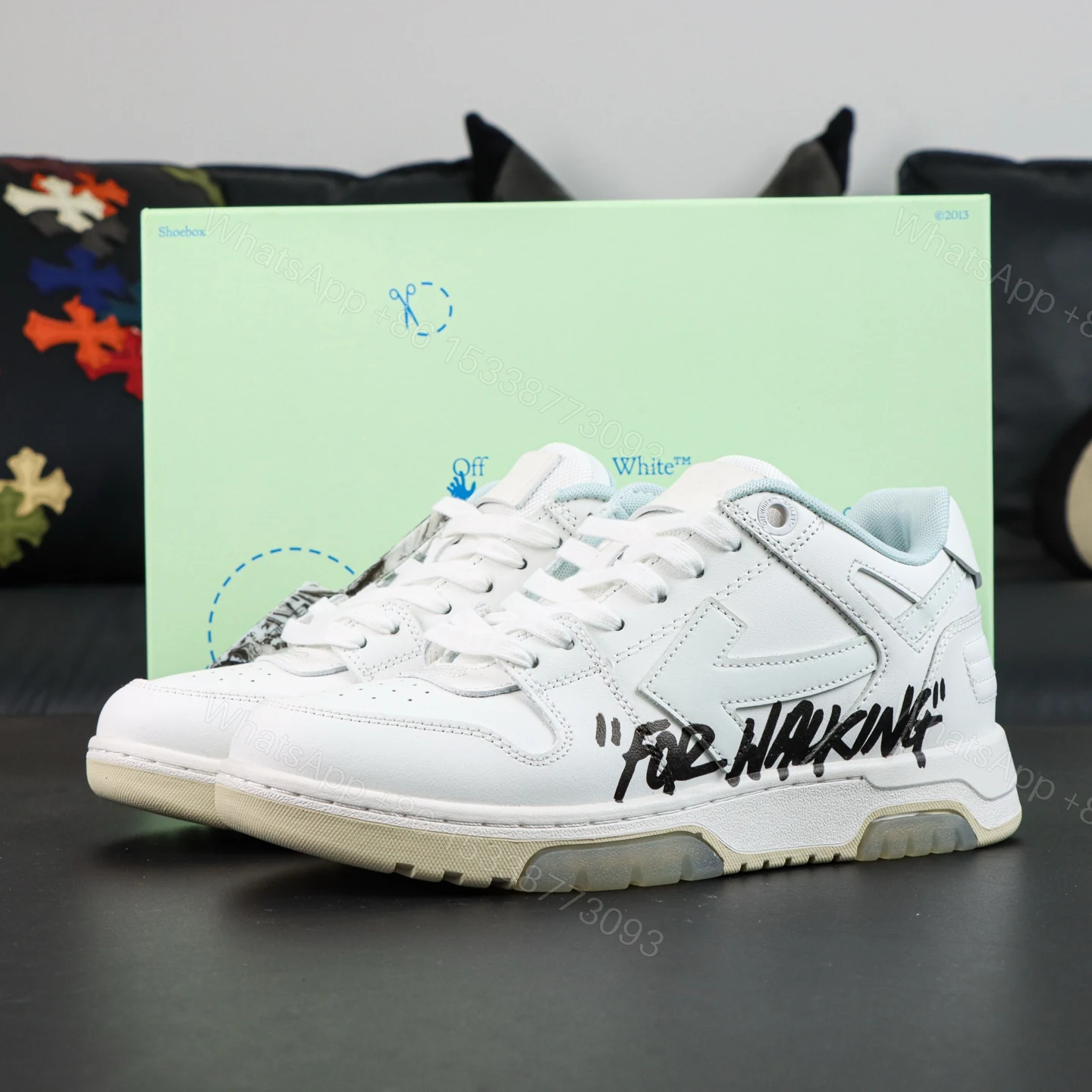 Off White Out Of Office Cloud White — view 1