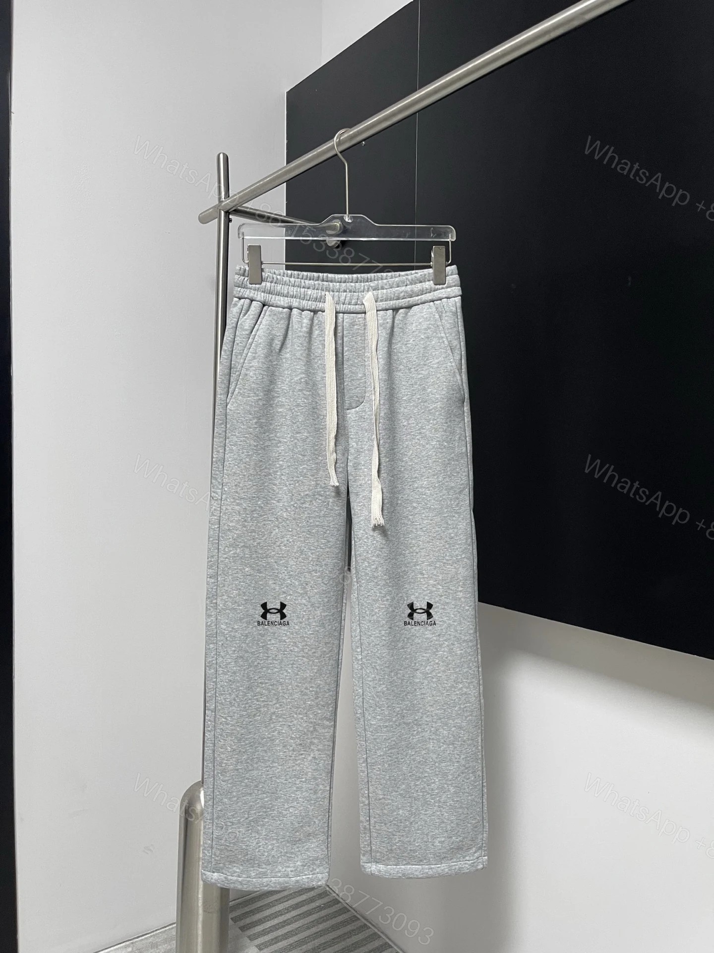 Balenciaga 高仿男士雙Logo運動長褲 黑色休閒寬版設計 — view 1