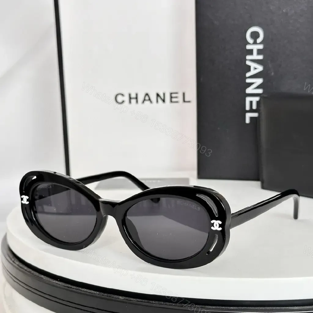 View 4 of Tortoiseshell Sunglasses: Luxe, Signature Accents, UV400 Protection